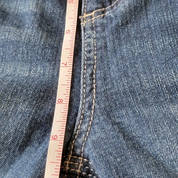 Seven7 Bermuda Shorts Stretch Denim Zip Button Closure Medium Wash Blue Size 6 - Picture 11 of 15